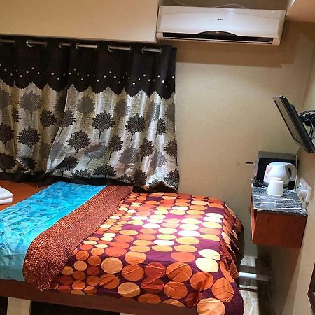Rich Hostel Хонконг Екстериор снимка